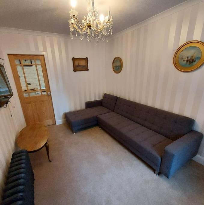 Lovely 1 Bed House In Largs, North Ayrshire Exteriér fotografie